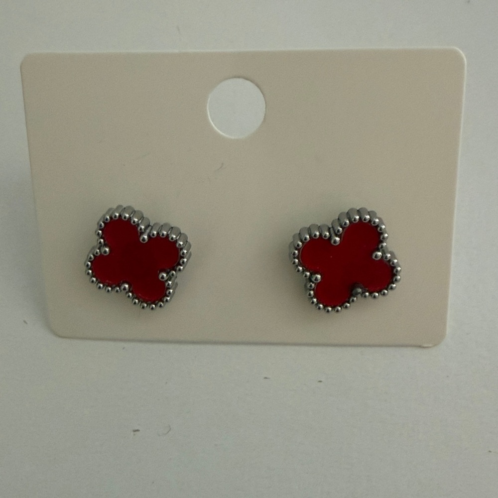 🌸Boutique Stainless Steel Red Enamel and SilverTone Clover Earrings